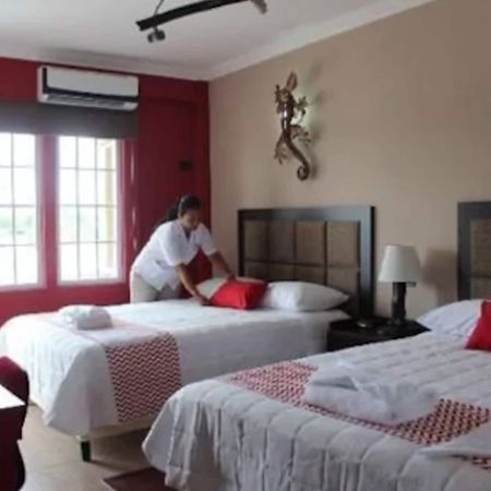 Ramada Tikal Isla De Flores Hotel Eksteriør bilde