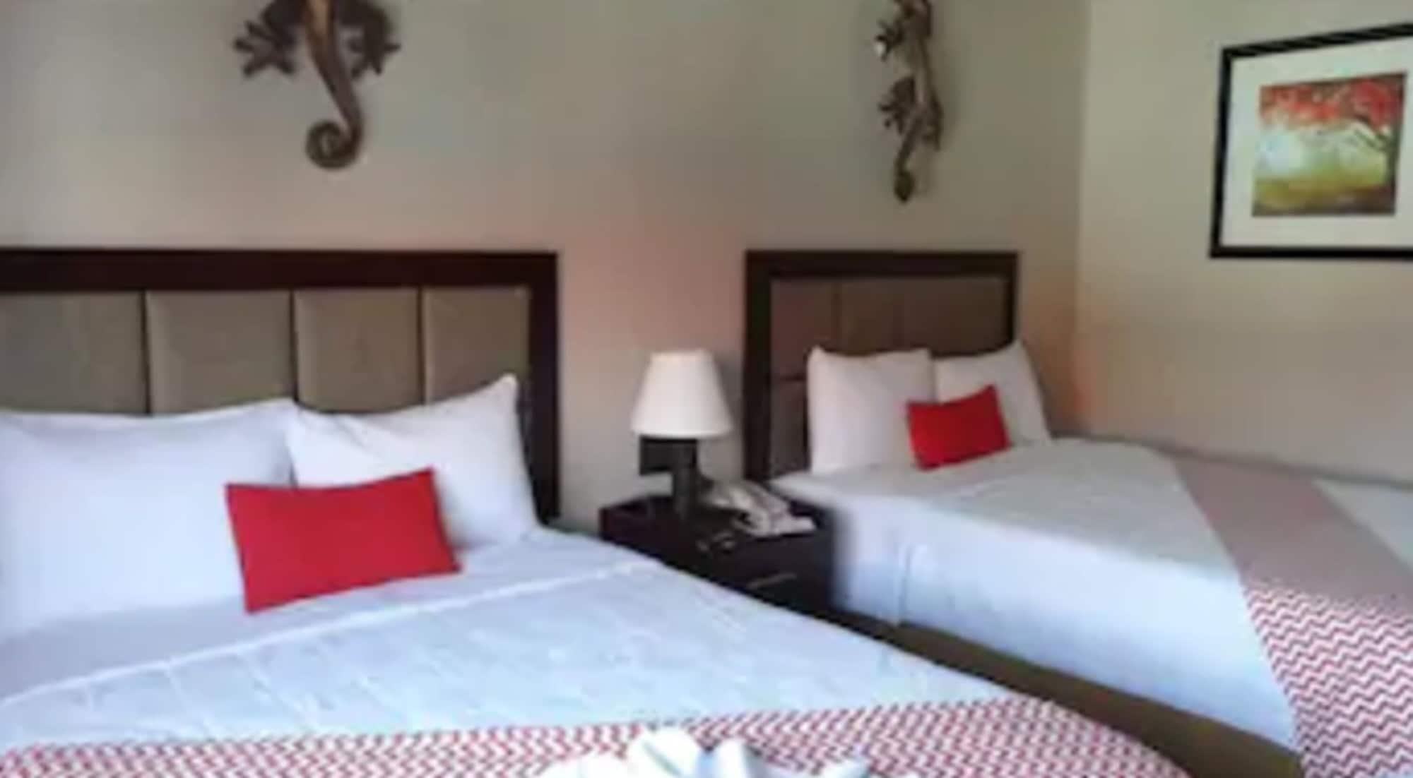 Ramada Tikal Isla De Flores Hotel Eksteriør bilde